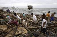 Тайфун превратил Филиппины в жуткое месиво. Погибли более четырех тысяч человек